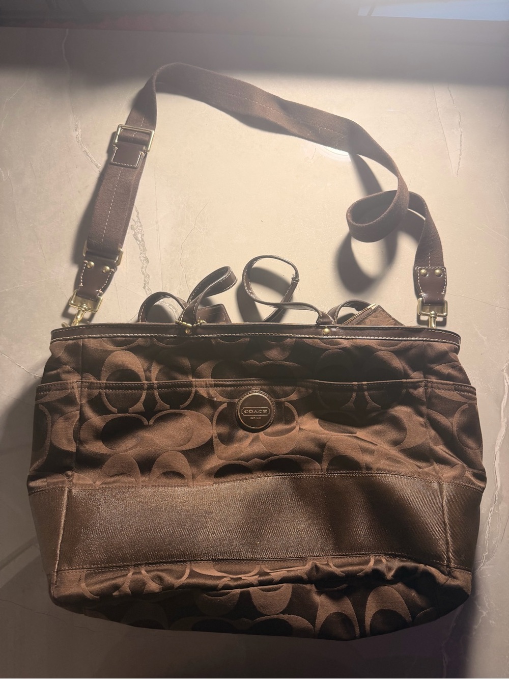 Coach Brown Signature Shoulder Tote - Chocolate/Khaki Pattern